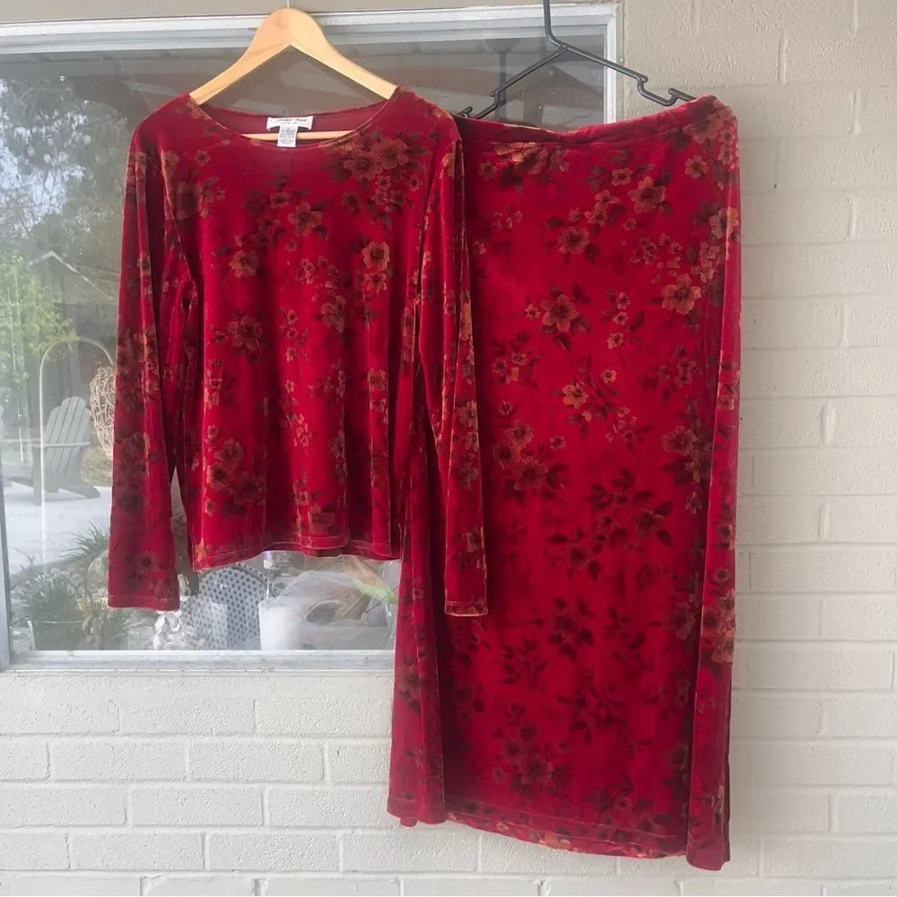 Judith Hart 2 Piece Set Embossed Velvet Skirt Top XL Red Asian Floral Print
